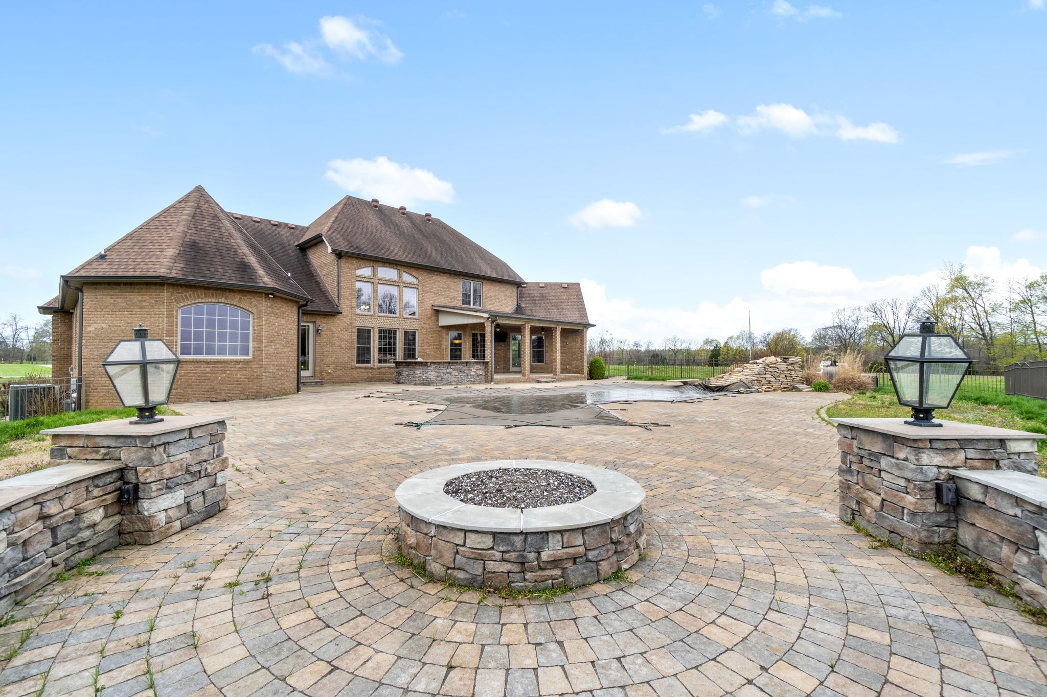 4591 Sango Road Clarksville, TN 37043 - Photo 63 of 70 a view of a house with backyard and sitting area