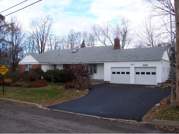 66 Hadley Road South Burlington, VT 05403 - Photo 1 of 1 Gallery Image 1