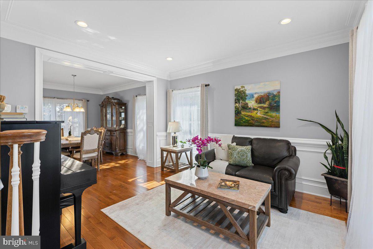 265 Ewing Street Princeton, NJ 08540 - Photo 8 of 36