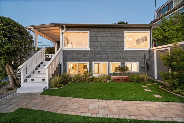 $2,395,000 | 248 Sausalito Street, Corte Madera, CA 94925