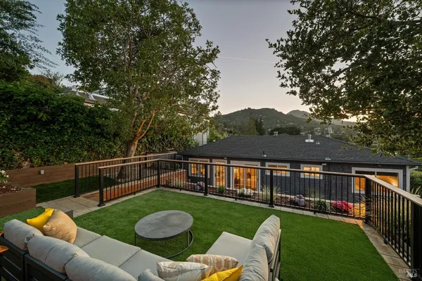 $2,395,000 | 248 Sausalito Street, Corte Madera, CA 94925