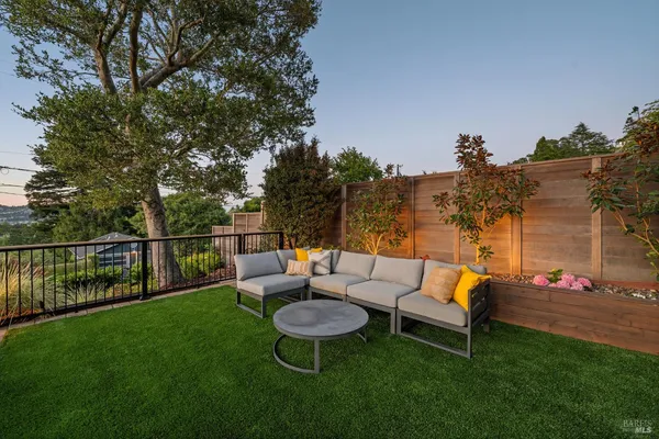 $2,395,000 | 248 Sausalito Street, Corte Madera, CA 94925