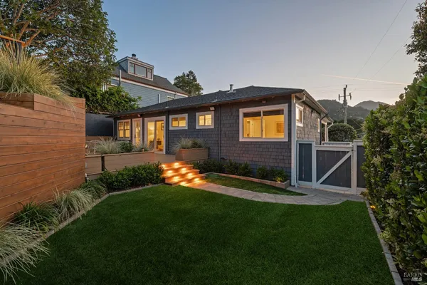 $2,395,000 | 248 Sausalito Street, Corte Madera, CA 94925