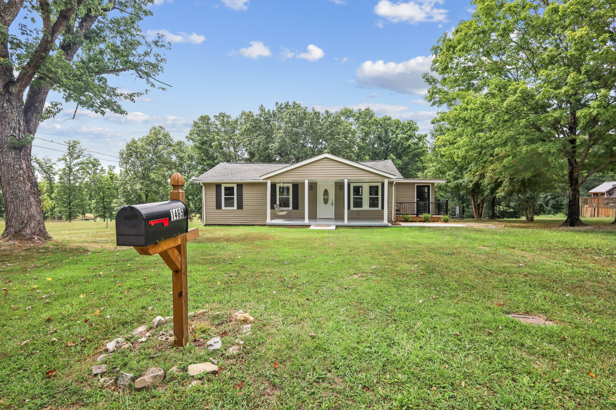 1465 Bakers Work Road Burns, TN 37029 - Photo 2 of 38 Gallery Image 2