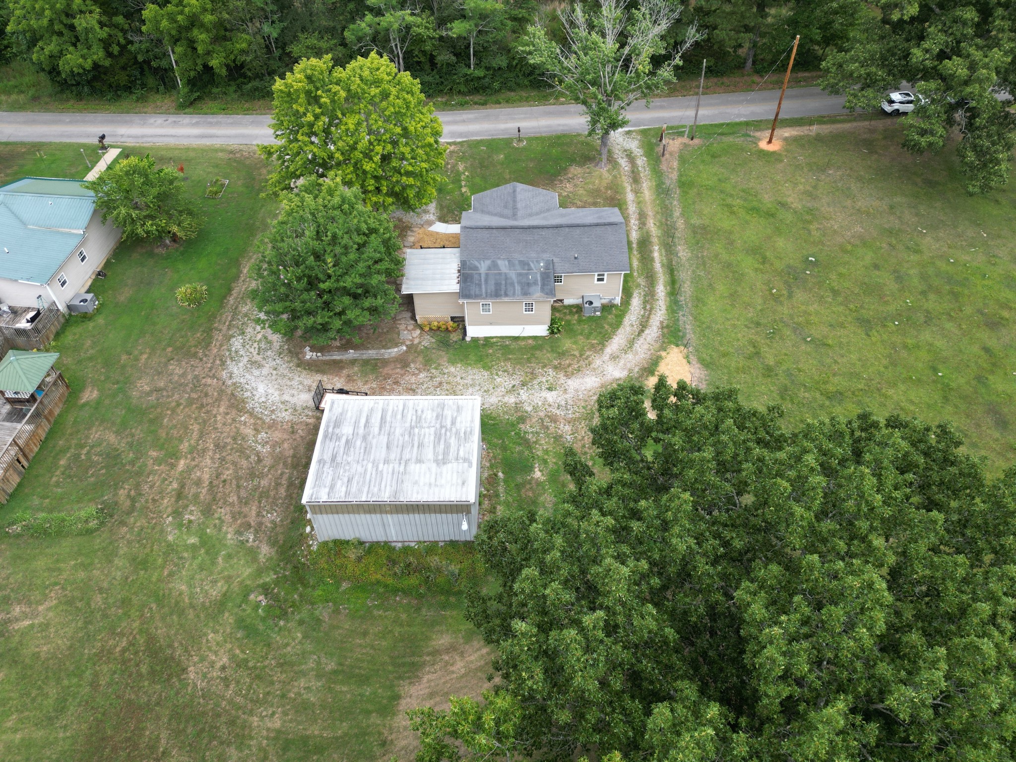 1465 Bakers Work Road Burns, TN 37029 - Photo 38 of 38 Gallery Image 38