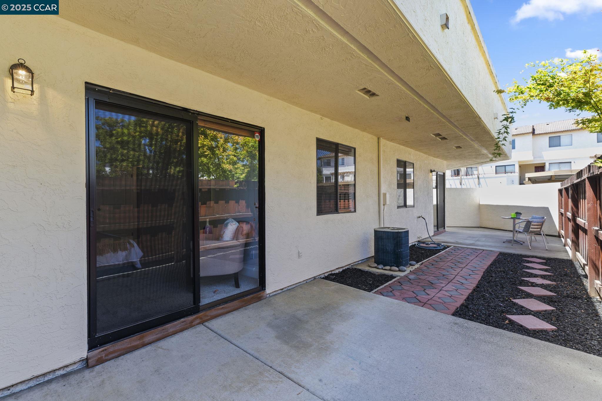 5050 Valley Crest Drive, Unit 63 Concord, CA 94521 - Photo 41 of 55 a living room with furniture