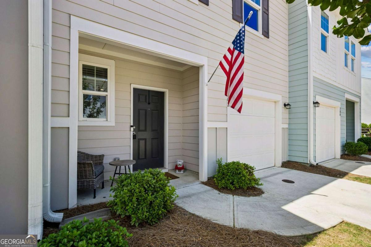 202 Fenchurch Way Cartersville, GA 30120 - Photo 5 of 43
