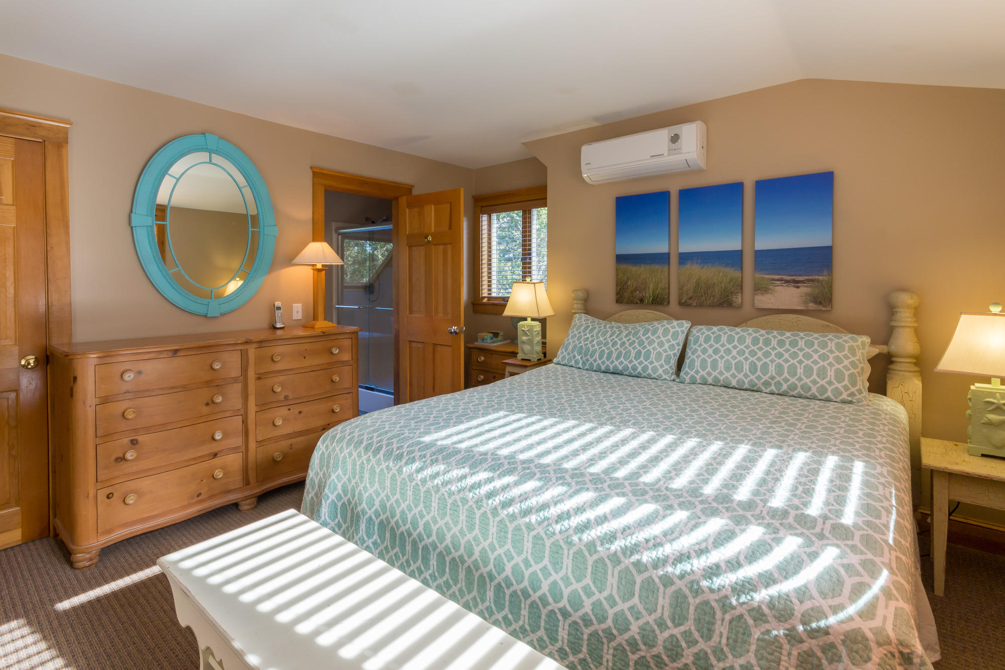 42 Meadow View Road Oak Bluffs, MA 02557 - Photo 19 of 33 42 Meadow View Road (16 of 34)