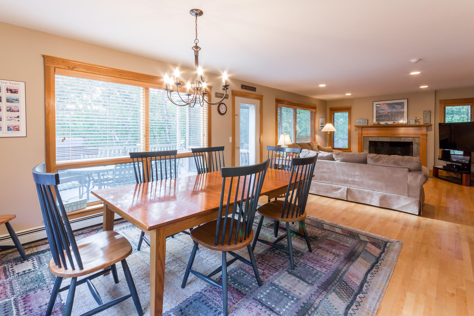 42 Meadow View Road Oak Bluffs, MA 02557 - Photo 8 of 33 42 Meadow View Road (7 of 34)