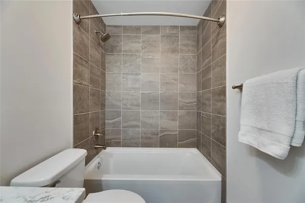 $313,000 | 1025 Apollo Beach Boulevard, Unit 1, Apollo Beach, FL 33572
