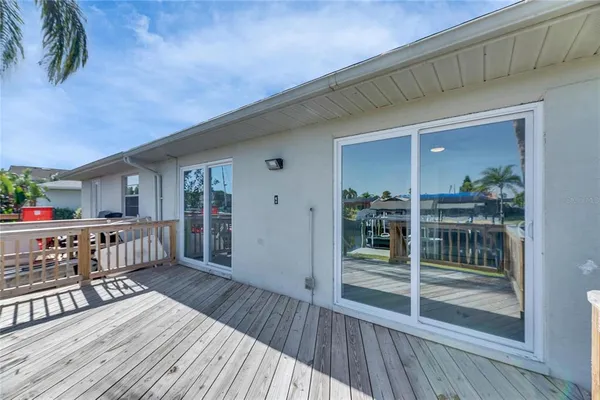 $313,000 | 1025 Apollo Beach Boulevard, Unit 1, Apollo Beach, FL 33572