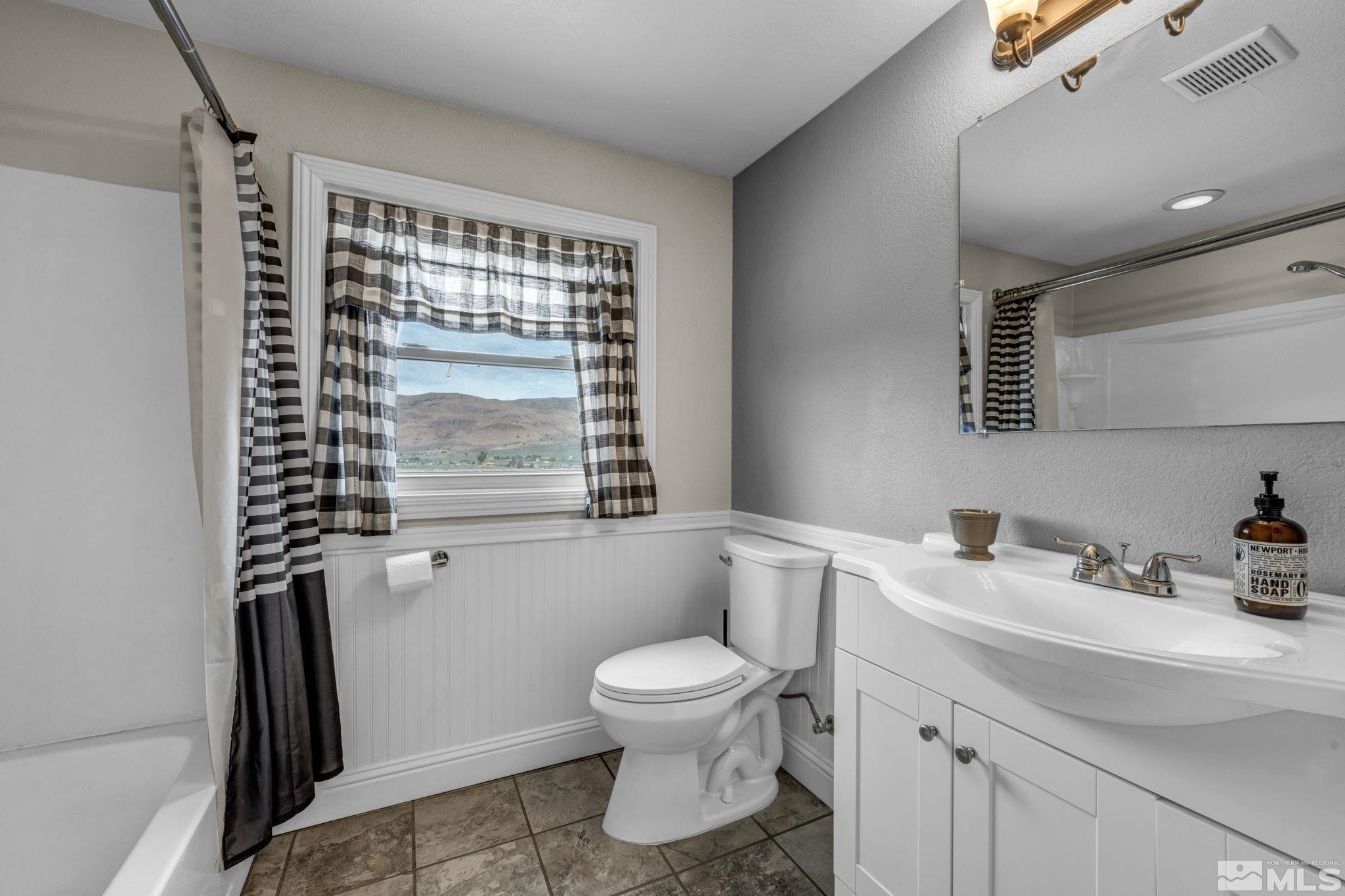 16650 North Red Rock Road Reno, NV 89508 - Photo 29 of 40 Photo 29