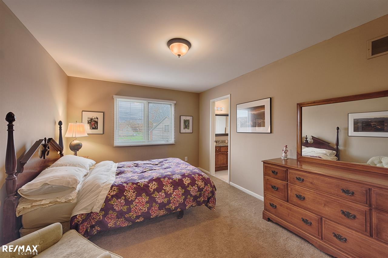1794 Apple Ridge Court Rochester Hills, MI 48306 - Photo 42 of 53