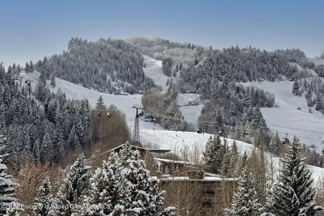 a view of wooden floor and sky view