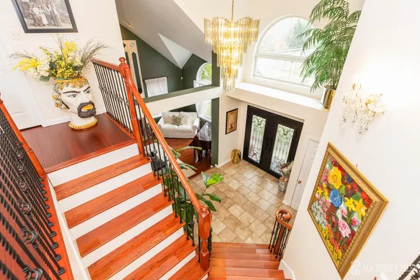 $1,288,000 | 2 Kristen Court, Old Bridge, NJ 07747