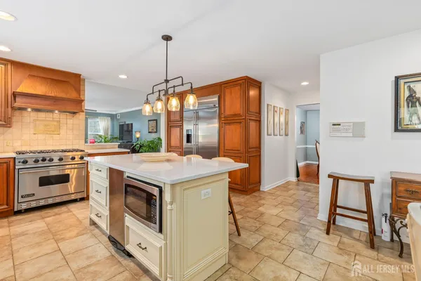 $1,288,000 | 2 Kristen Court, Old Bridge, NJ 07747