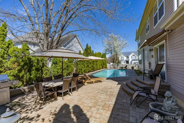 $1,288,000 | 2 Kristen Court, Old Bridge, NJ 07747