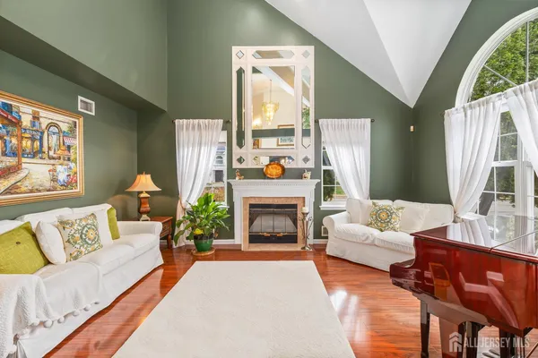 $1,288,000 | 2 Kristen Court, Old Bridge, NJ 07747