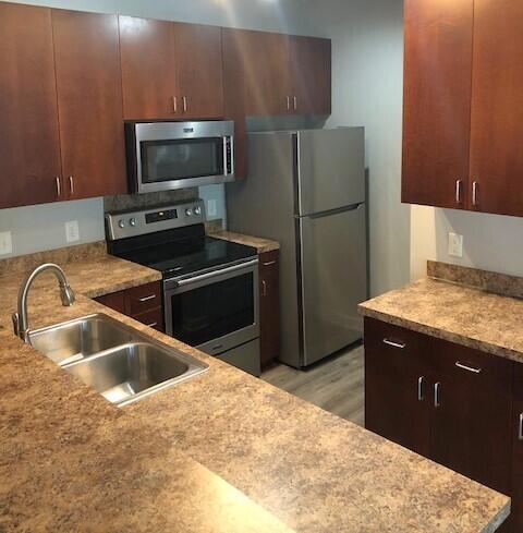 505 South Elgin Court Charleston, SC 29414 - Photo 5 of 14 IMG_1606