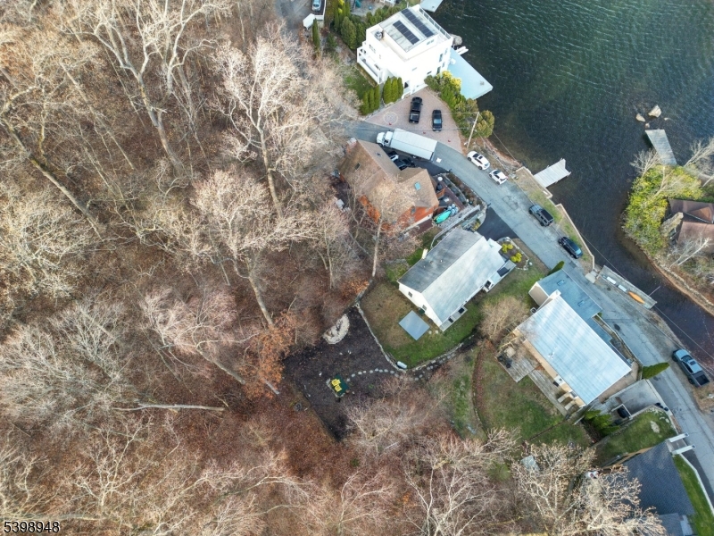 305 Kingsland Road Landing, NJ 07850 - Photo 40 of 40 an aerial view of a house with a yard and garden