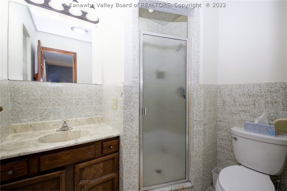 255 Eureka Road Charleston, WV 25314 - Photo 20 of 30 Gallery Image 20