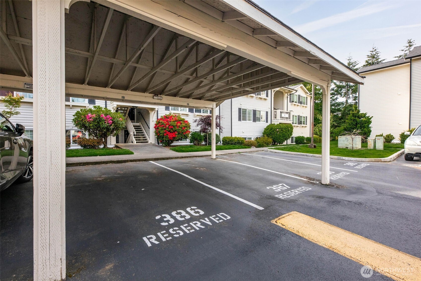 12404 East Gibson Road, Unit H301 Everett, WA 98204 - Photo 23 of 32