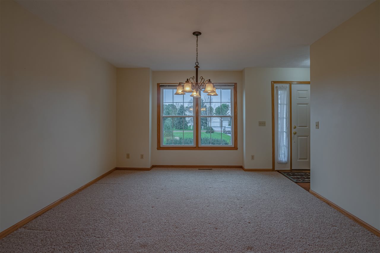 235 High Ridge Trail Rockford, IL 61107 - Photo 4 of 25 Gallery Image 4
