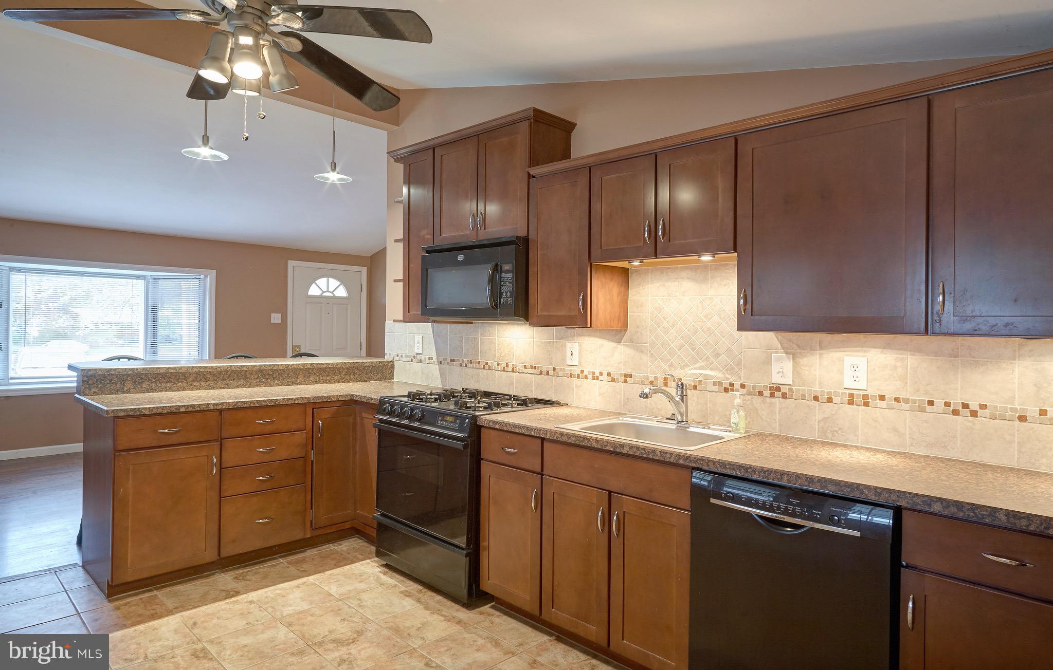 27 Avon Place Maple Shade, NJ 08052 - Photo 15 of 27 Gallery Image 15