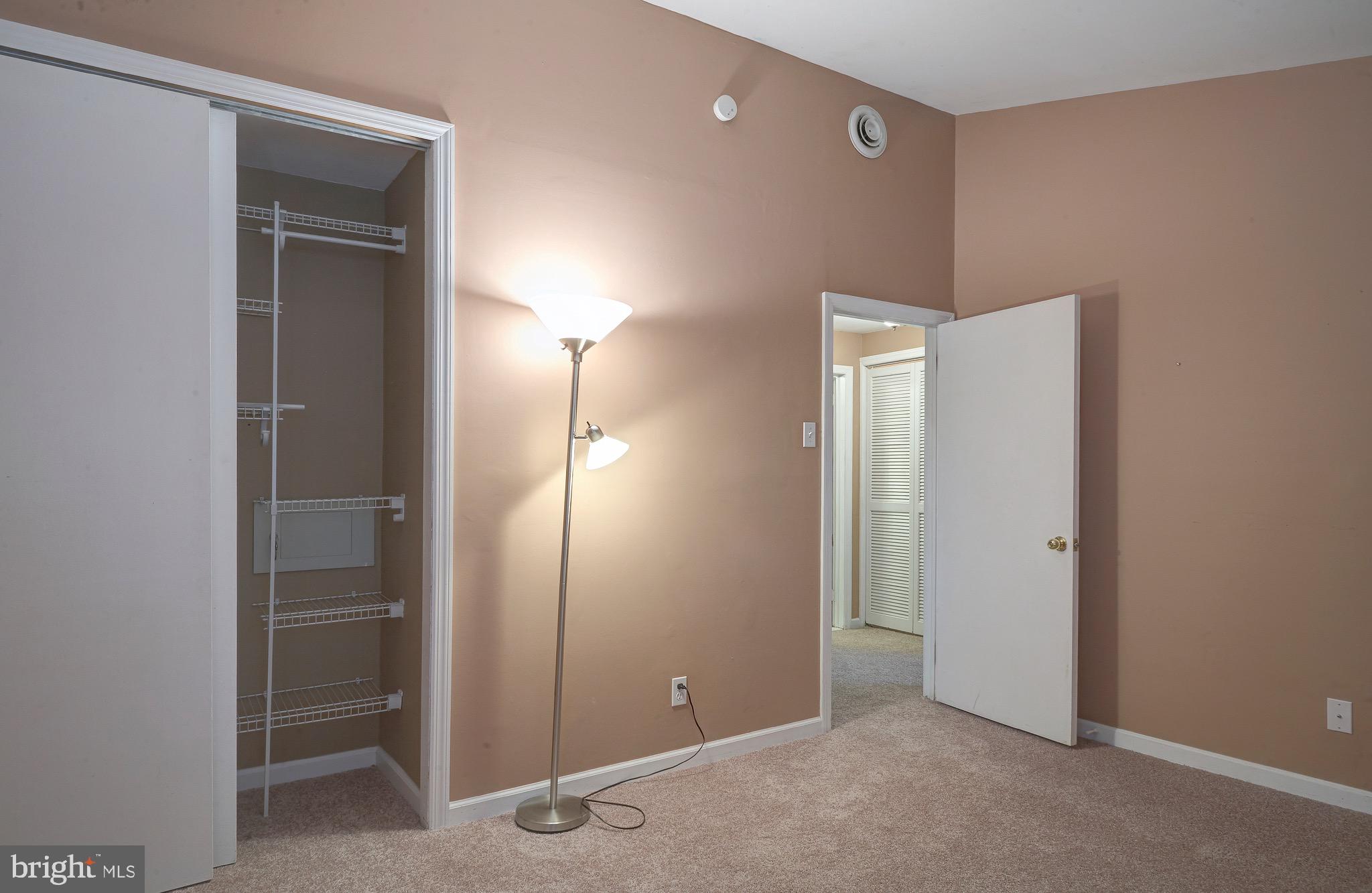 27 Avon Place Maple Shade, NJ 08052 - Photo 20 of 27 Gallery Image 20