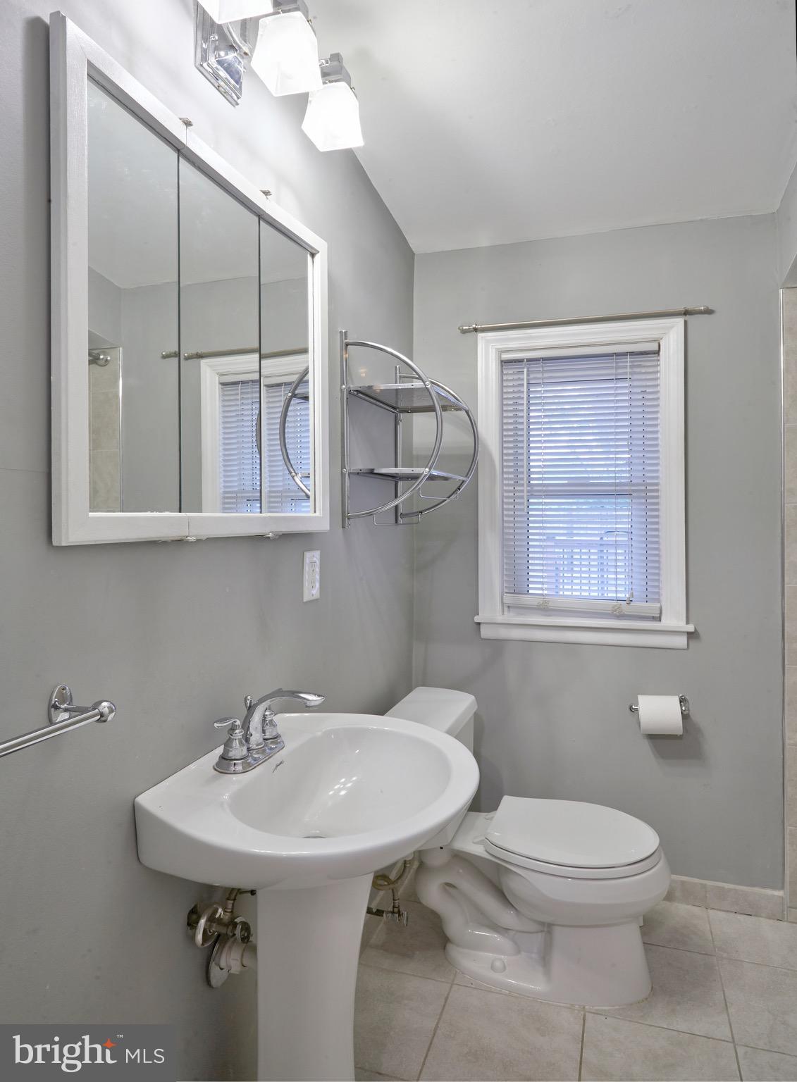 27 Avon Place Maple Shade, NJ 08052 - Photo 23 of 27 Gallery Image 23