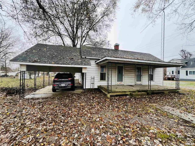 $32,000 | 174 East Wilson Avenue, Shawneetown, IL 62984