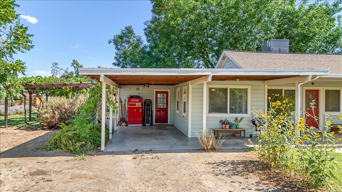 28937 Upper Road Newman, CA 95360 - Photo 36 of 58