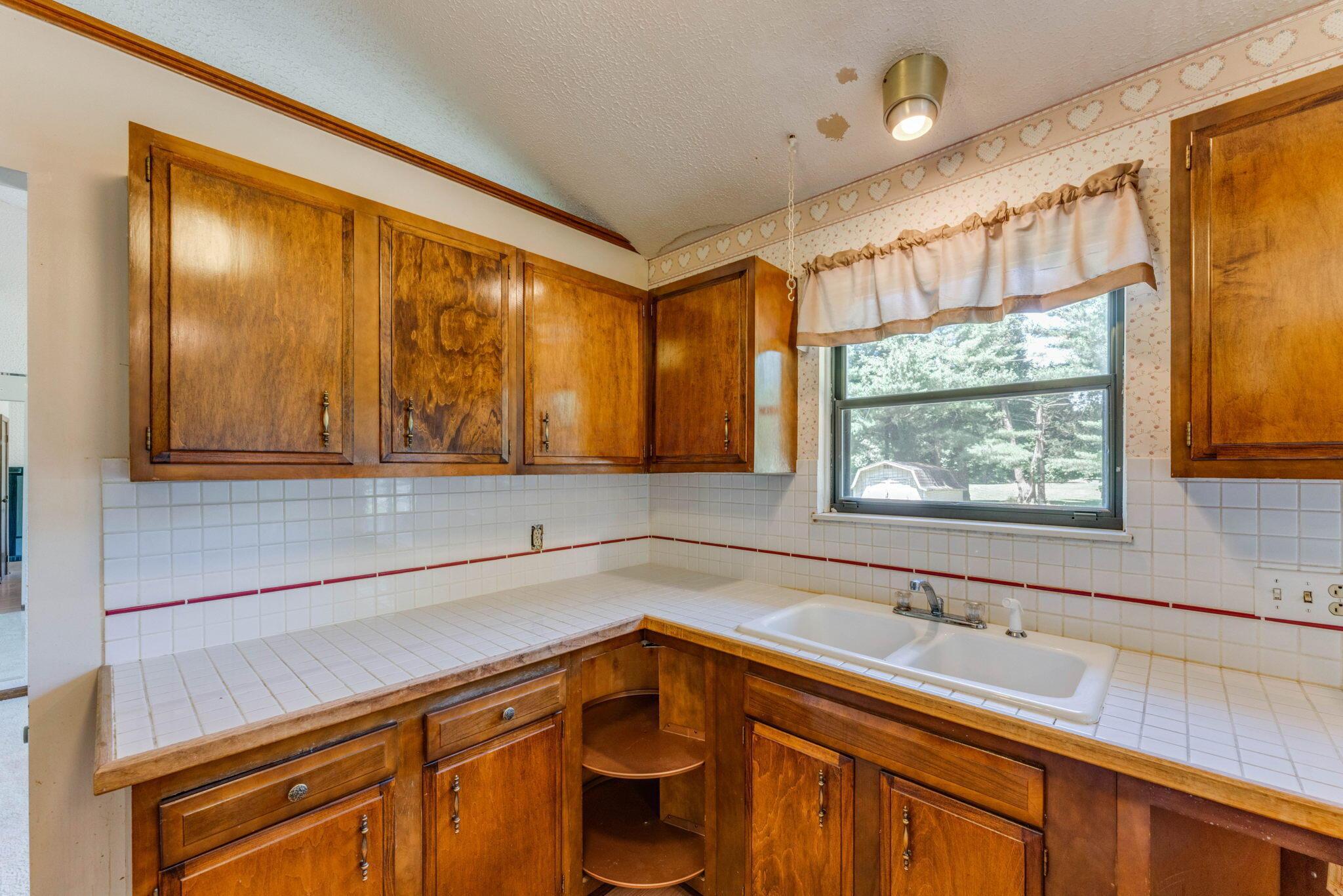 1169 James Road Newark, OH 43055 - Photo 22 of 46 29-web-or-mls-1169-james-rd
