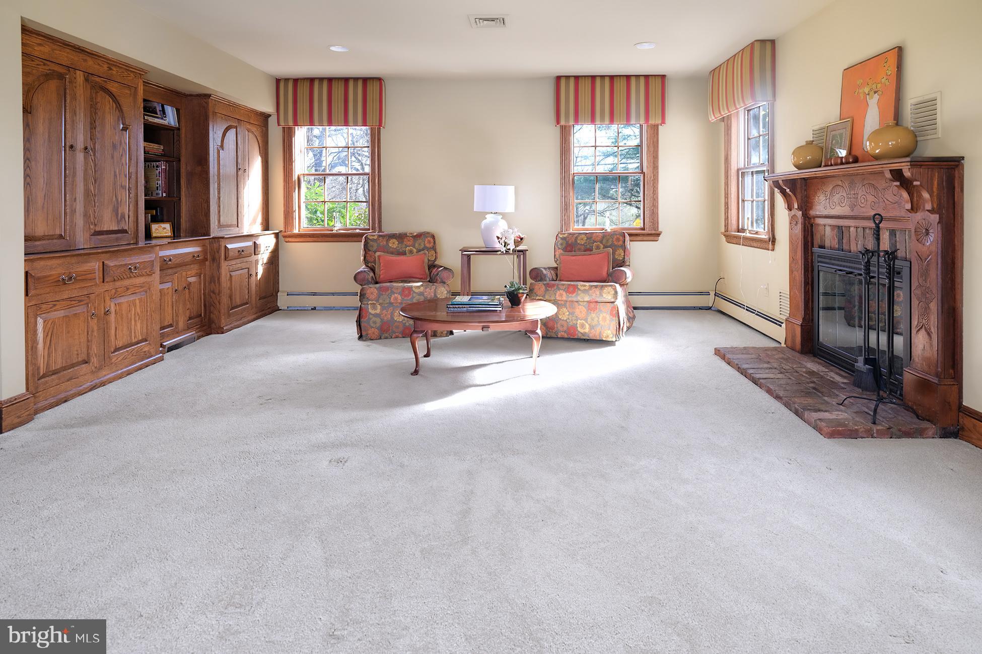 1094 Barley Sheaf Road Flemington, NJ 08822 - Photo 13 of 39