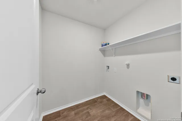 $1,575 | 104 Black Scoter, San Antonio, TX 78253