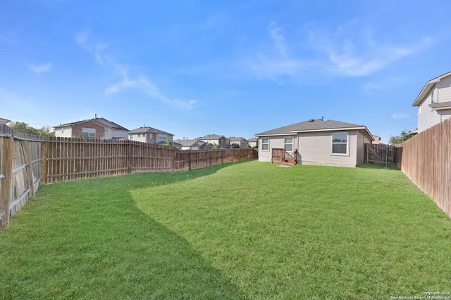 $1,575 | 104 Black Scoter, San Antonio, TX 78253