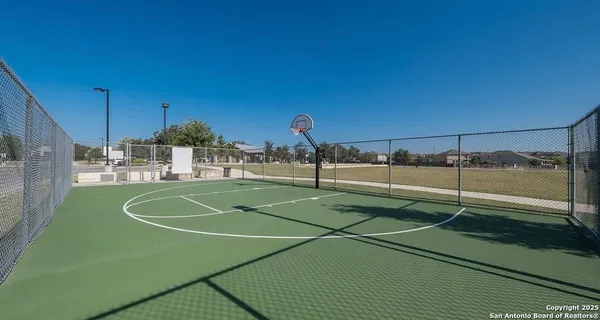 a view of a tennis court