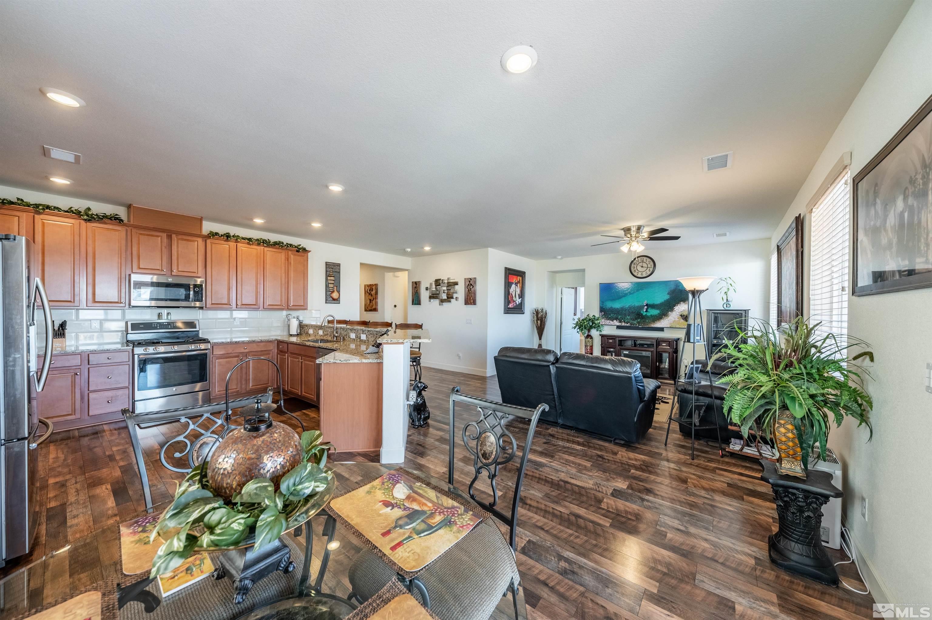 10265 Gold Mine Drive Reno, NV 89521 - Photo 8 of 40 Photo 8