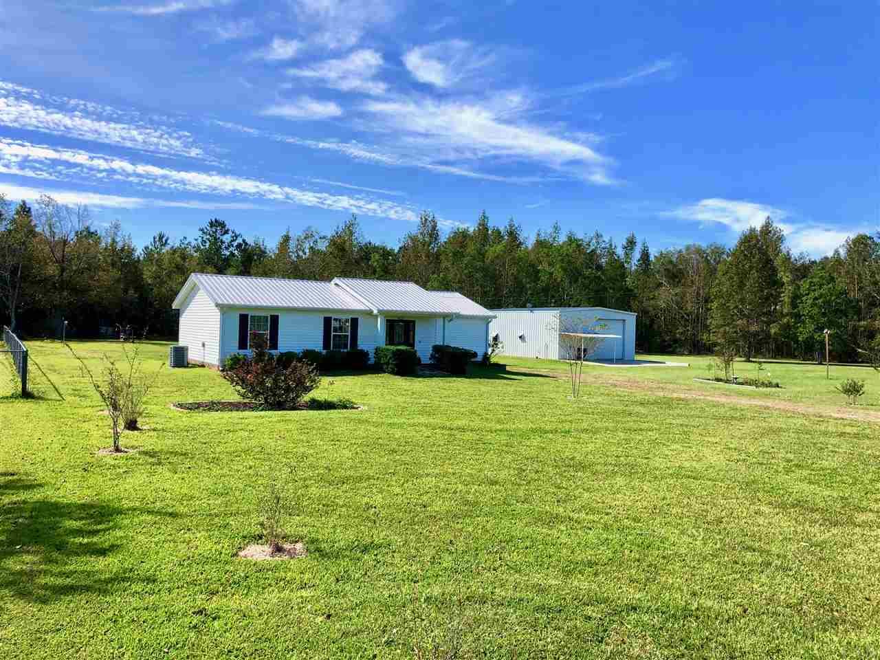 4721 Rigby Road Century, FL 32535 - Photo 2 of 50 Gallery Image 2