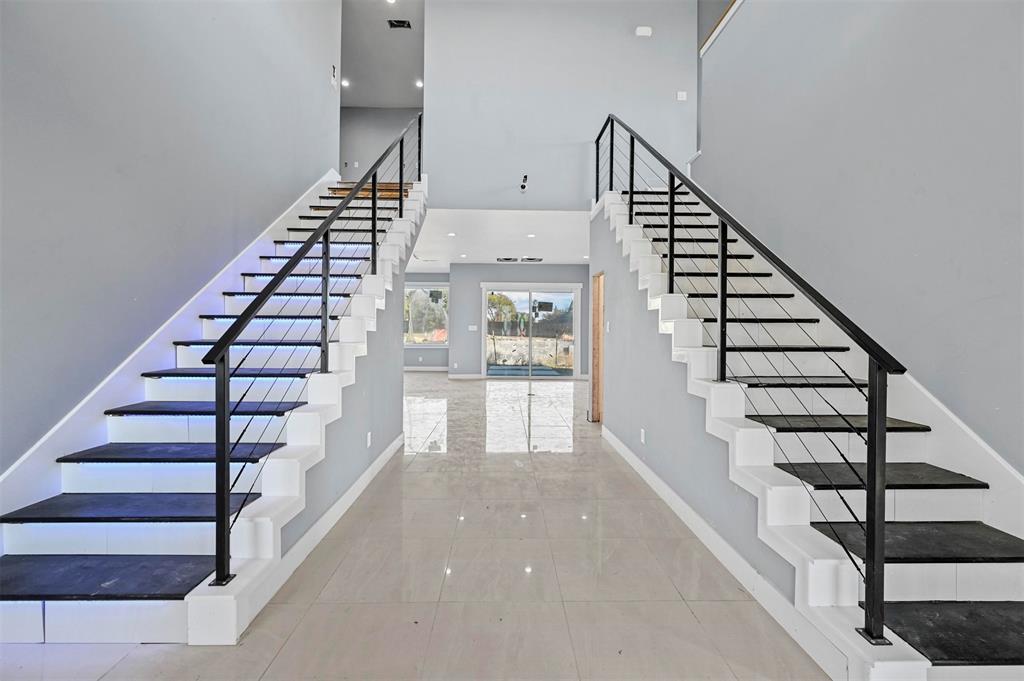 3950 Lizzy Lane Midlothian, TX 76065 - Photo 5 of 34