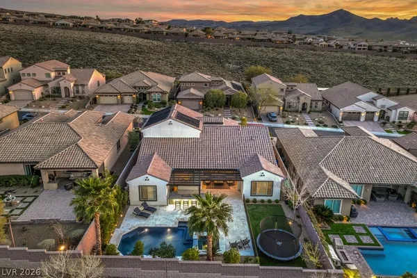 $1,199,900 | 2440 Chateau Napoleon Drive, Henderson, NV 89044