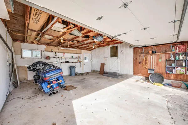 $99,000 | 103 7th Street North, Swea City, IA 50590