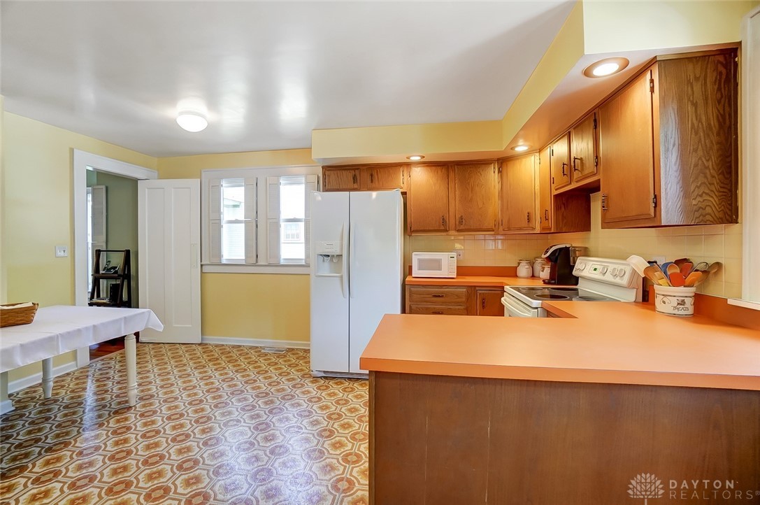 26 East Harding Road Springfield, OH 45504 - Photo 18 of 34