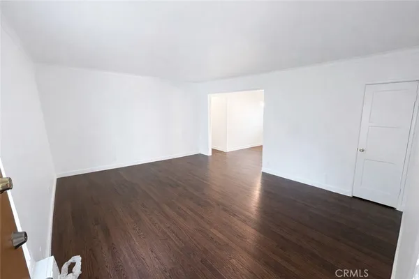 $2,495 | 11441 Oxnard Street, Unit 6, North Hollywood, CA 91606