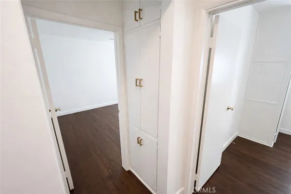 $2,495 | 11441 Oxnard Street, Unit 6, North Hollywood, CA 91606