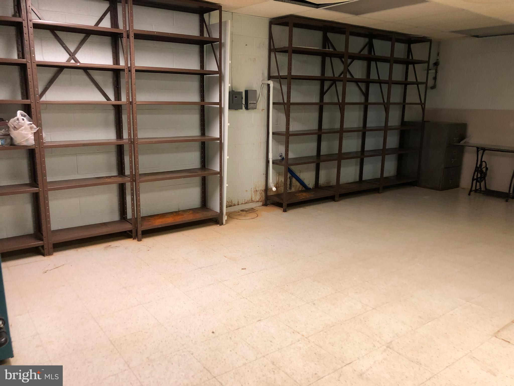 1023 Utterback Store Road Great Falls, VA 22066 - Photo 22 of 28 utility room