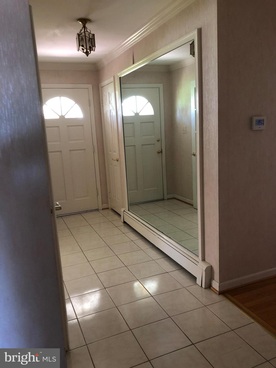 1023 Utterback Store Road Great Falls, VA 22066 - Photo 8 of 28 Interior (General)
