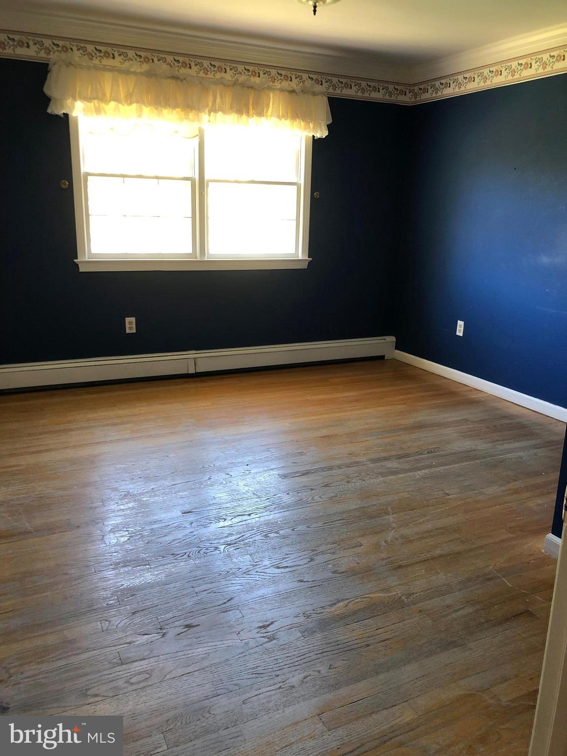 1023 Utterback Store Road Great Falls, VA 22066 - Photo 10 of 28 Bedroom