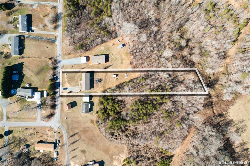 1020 Kayla Ridge Road Walnut Cove, NC 27052 - Photo 4 of 36 Gallery Image 4