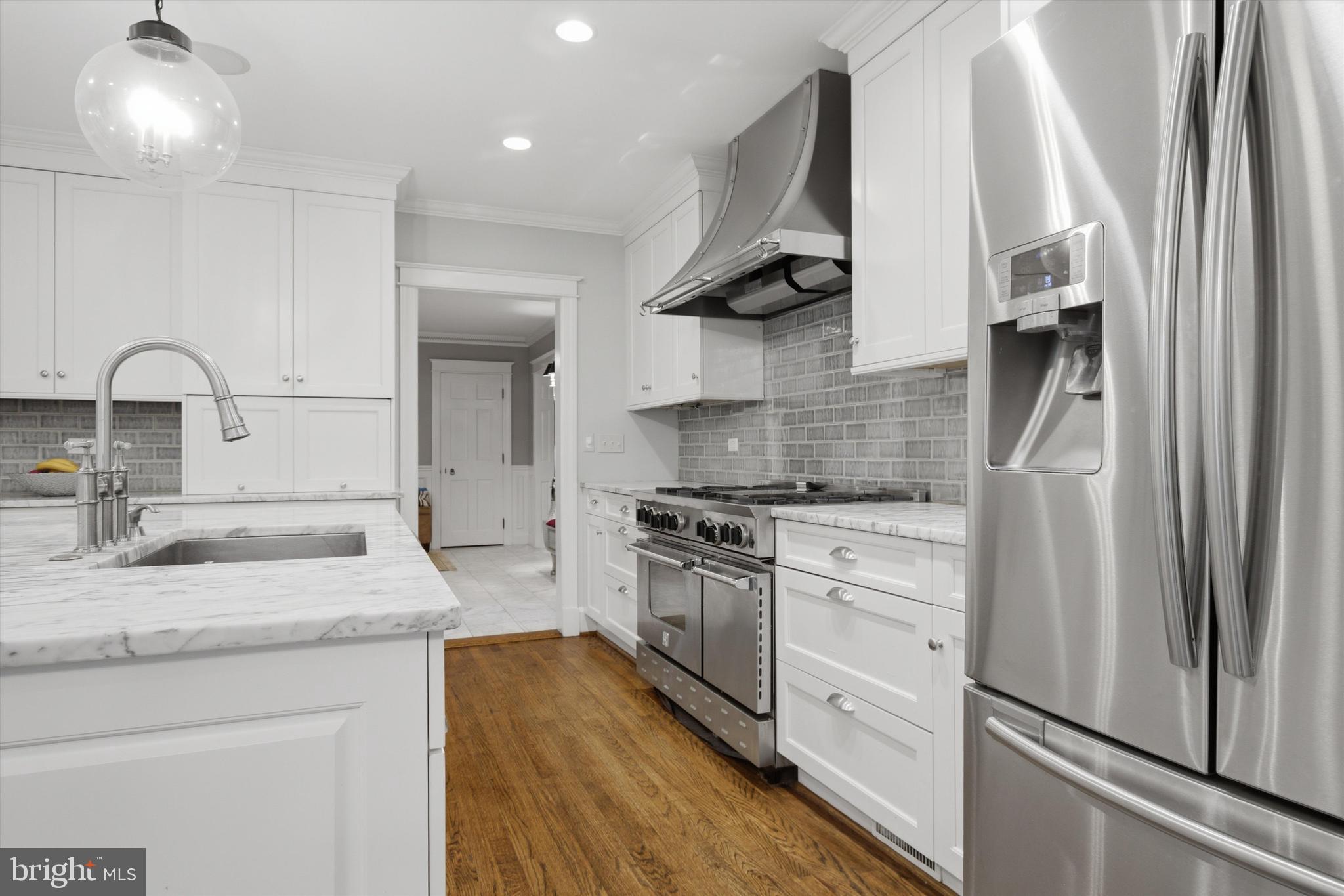 2 Bellemore Road Baltimore, MD 21210 - Photo 21 of 83 Gourmet Kitchen